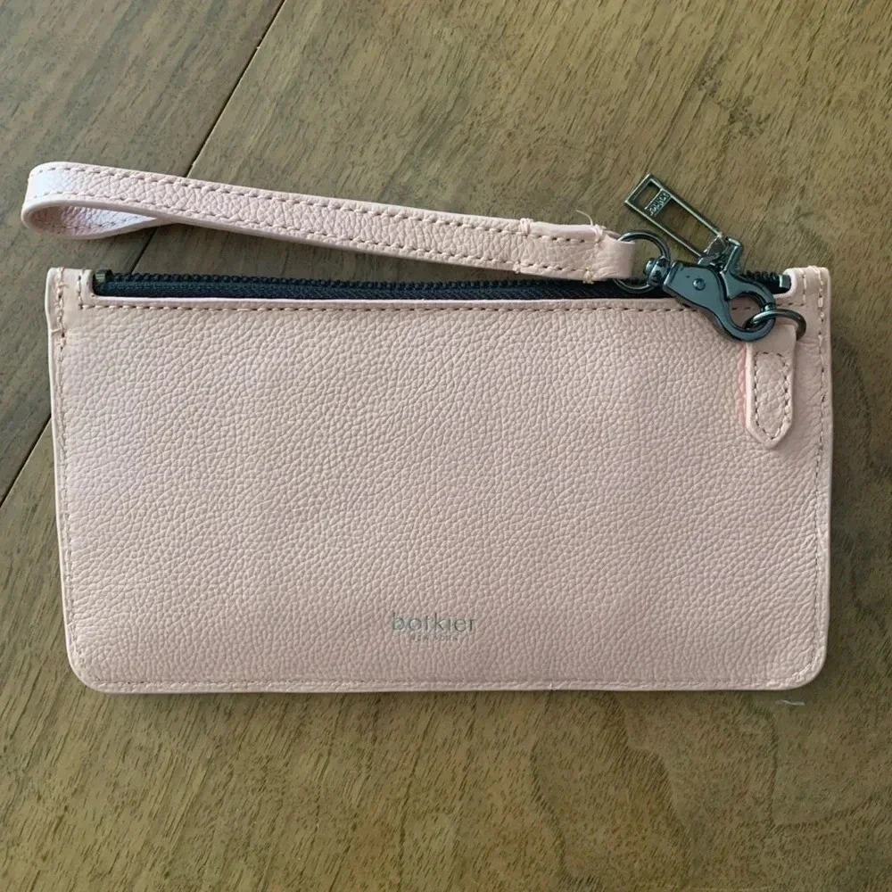 Botkier beautiful cobble